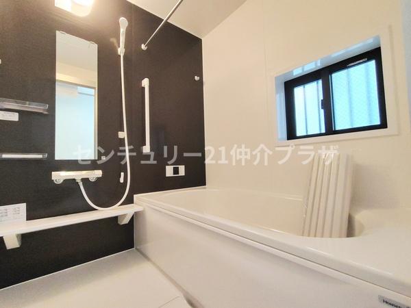 綾瀬市寺尾本町1丁目新築戸建1号棟