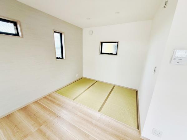綾瀬市寺尾西2丁目新築全１棟