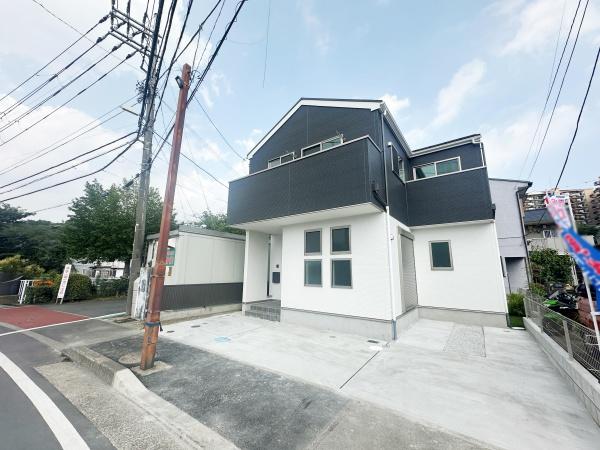 藤沢市城南3丁目新築戸建全1棟