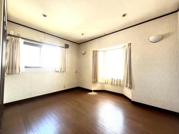 藤沢市本鵠沼２丁目の中古一戸建て