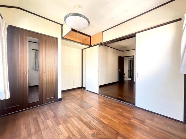 藤沢市本鵠沼２丁目の中古一戸建て
