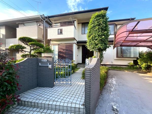 藤沢市本鵠沼２丁目の中古一戸建て