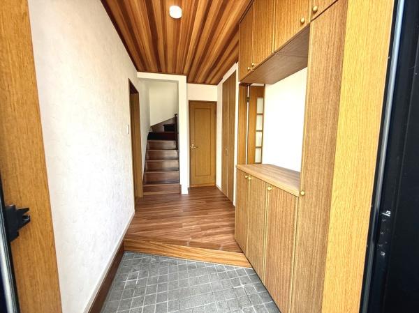 茅ヶ崎市中海岸２丁目の中古一戸建て