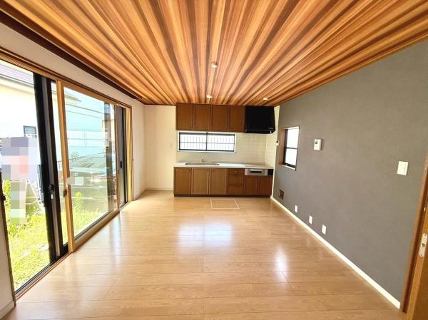 茅ヶ崎市中海岸２丁目の中古一戸建て