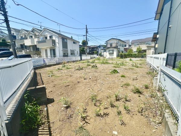 藤沢市白旗４丁目の土地