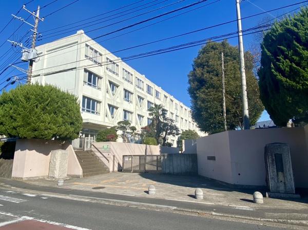 藤沢市菖蒲沢の土地(御所見小学校)