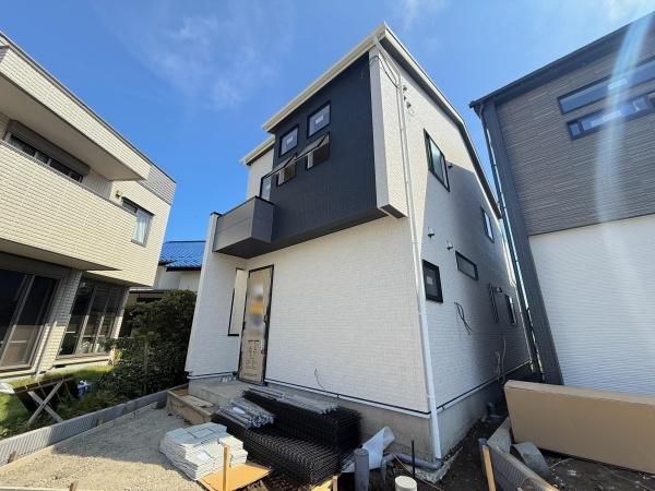 藤沢市本藤沢2丁目新築戸建全2棟1号棟