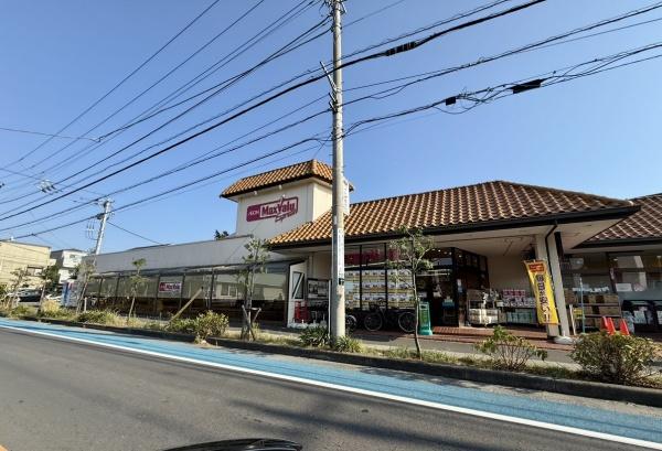 茅ヶ崎市東海岸南1棟アパート(SURFMORE)(マックスバリュエクスプレス茅ヶ崎浜須賀店)