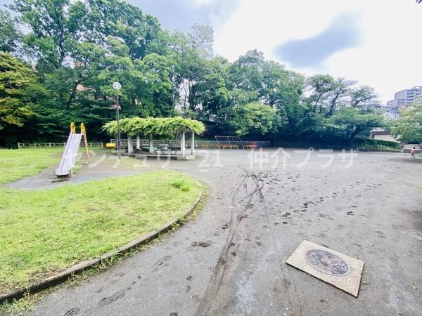 藤沢藤が岡ハウス(御幣公園)