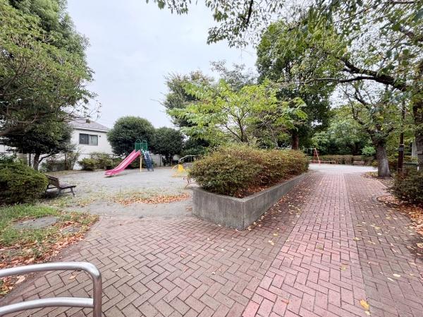 キャッスル戸塚(上矢部坂本公園)