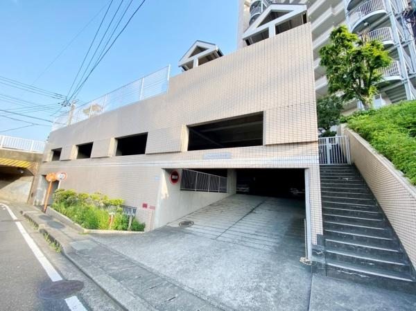 パレスヒルズ石名坂
