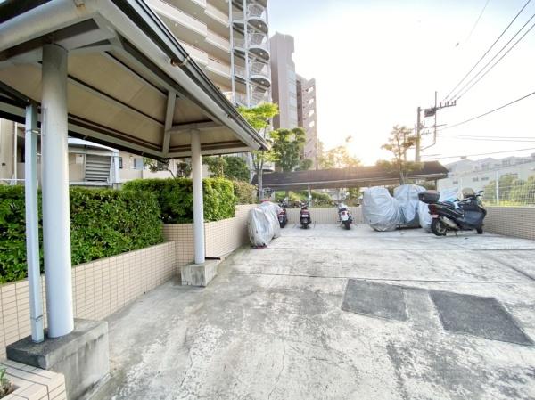 パレスヒルズ石名坂
