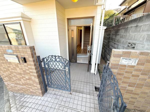 藤沢市大鋸３丁目の中古一戸建て