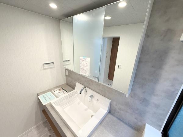 藤沢市大鋸３丁目の中古一戸建て