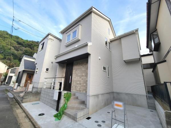 藤沢市西富2丁目新築戸建