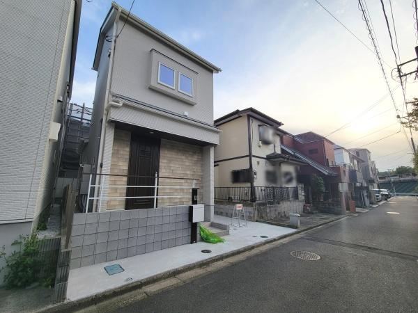 藤沢市西富2丁目新築戸建