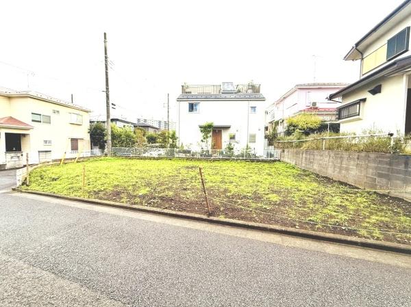 横浜市泉区下和泉1丁目の土地(前面道路含む現地写真)