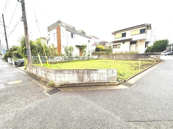 横浜市泉区下和泉1丁目の土地(前面道路含む現地写真)
