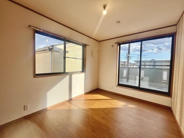 綾瀬市落合南4丁目の中古一戸建て(洋室)