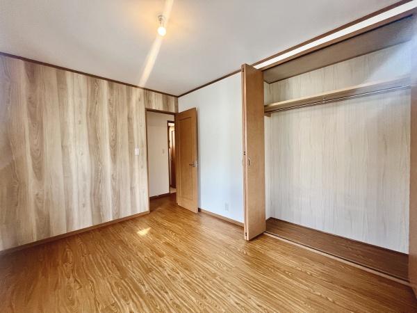 綾瀬市落合南4丁目の中古一戸建て(収納)