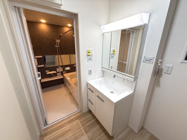 藤沢市片瀬4丁目新築戸建全2棟2号棟