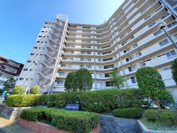 六会駅前高層住宅