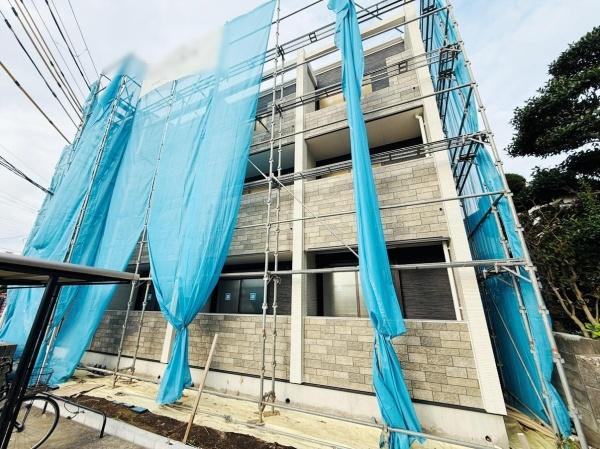 アザーレ・ディオン　六会日大前