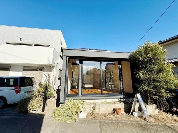 藤沢市片瀬３丁目の中古一戸建て