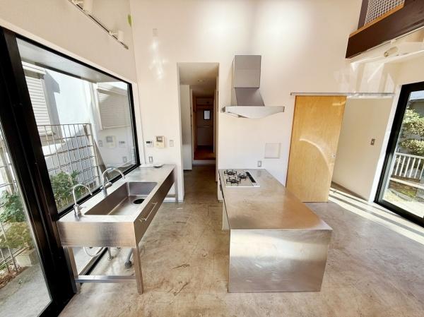 藤沢市片瀬3丁目　中古戸建