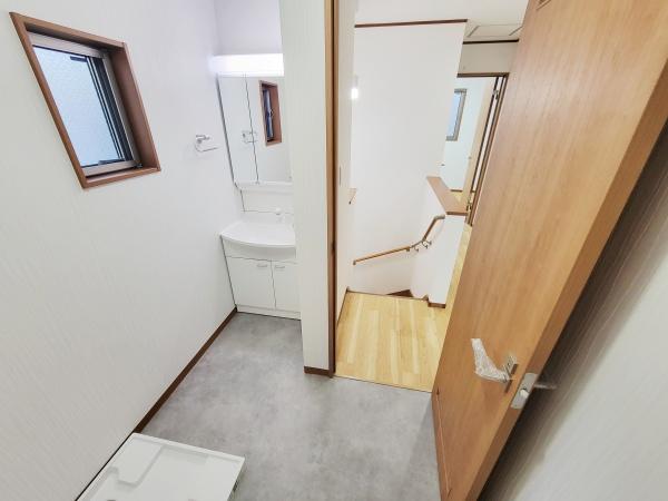 藤沢市高倉の中古一戸建て