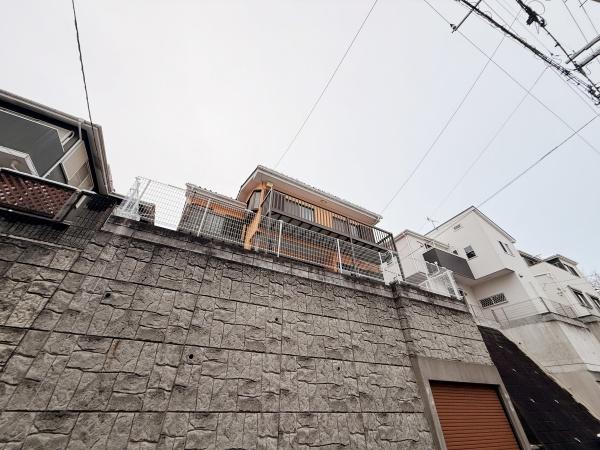 藤沢市本藤沢２丁目の中古一戸建て