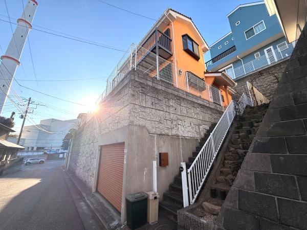 藤沢市本藤沢２丁目の中古一戸建て