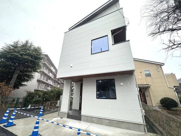 藤沢市白旗4丁目新築戸建