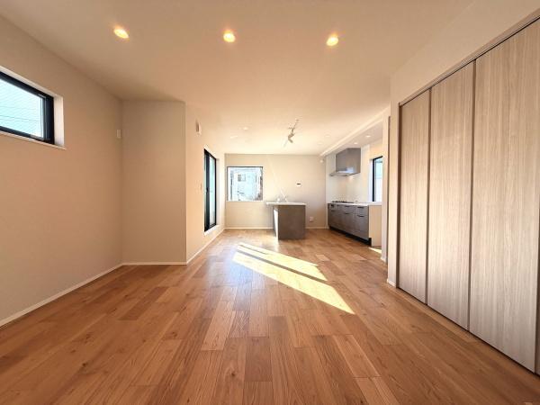 藤沢市白旗4丁目新築戸建