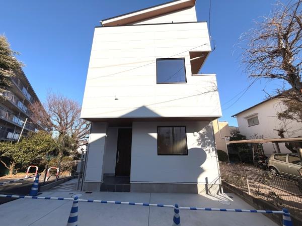 藤沢市白旗4丁目新築戸建