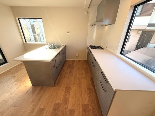 藤沢市白旗4丁目新築戸建