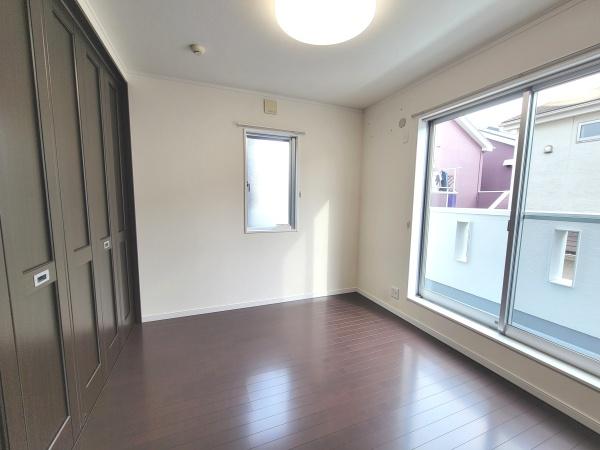 藤沢市鵠沼神明４丁目の中古一戸建て