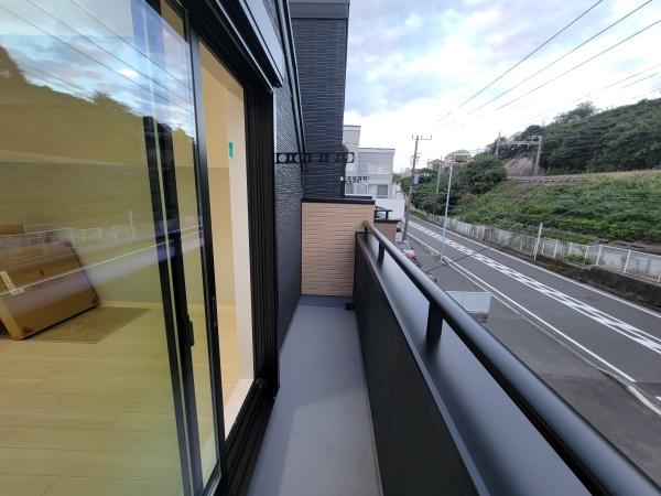 藤沢市善行2丁目全3棟2号棟