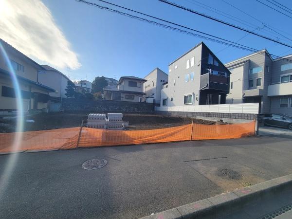 藤沢市善行2丁目全3棟2号棟