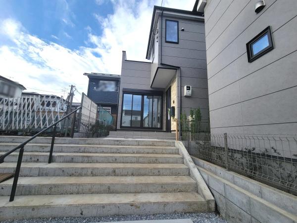 藤沢市石川3丁目新築戸建全3棟2号棟