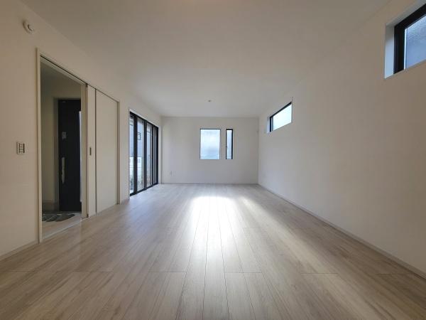 藤沢市石川3丁目新築戸建全3棟2号棟