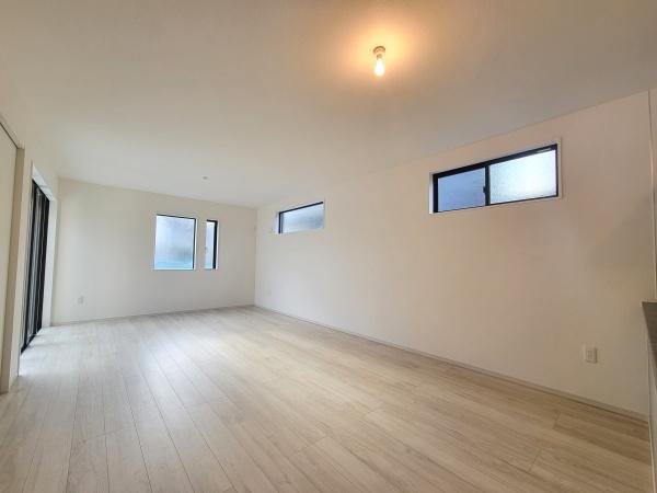 藤沢市石川3丁目新築戸建全3棟2号棟