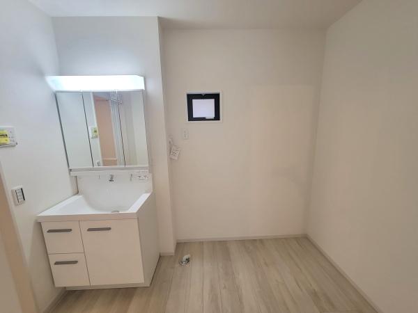 藤沢市石川3丁目新築戸建全3棟2号棟