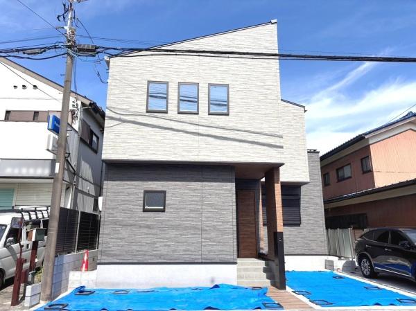 藤沢市高倉全2棟1号棟