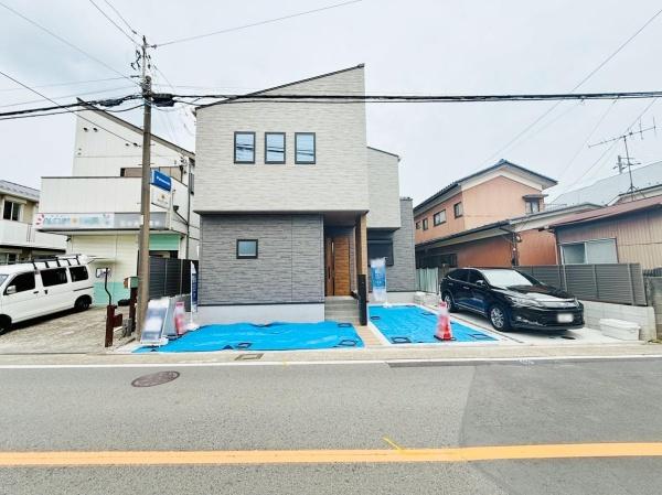 藤沢市高倉全2棟1号棟