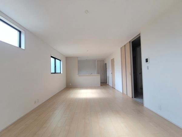 藤沢市菖蒲沢新築戸建全6棟6号棟