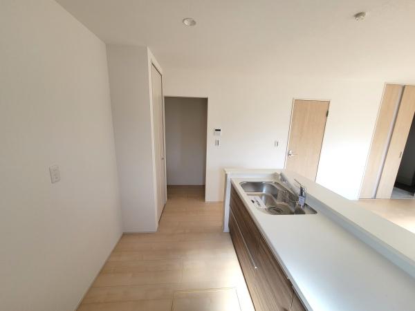 藤沢市菖蒲沢新築戸建全6棟6号棟
