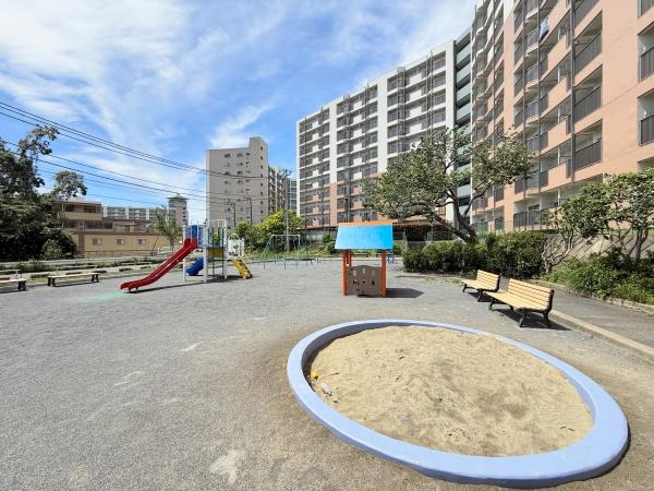 市ドリームハイツ2号棟(ドリームハイツ第２公園)