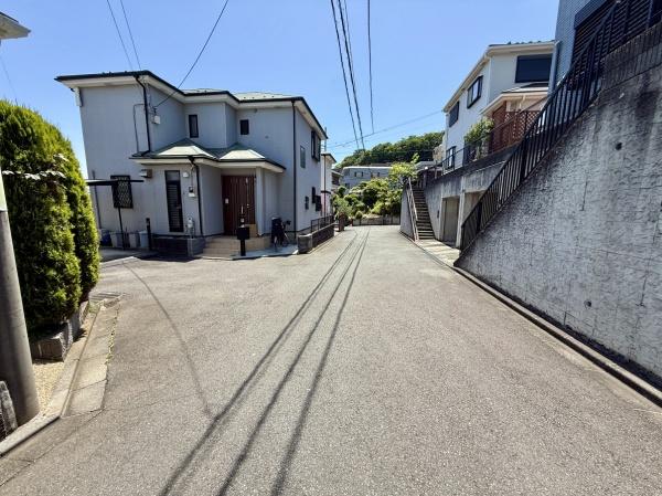 藤沢市白旗３丁目の中古一戸建て