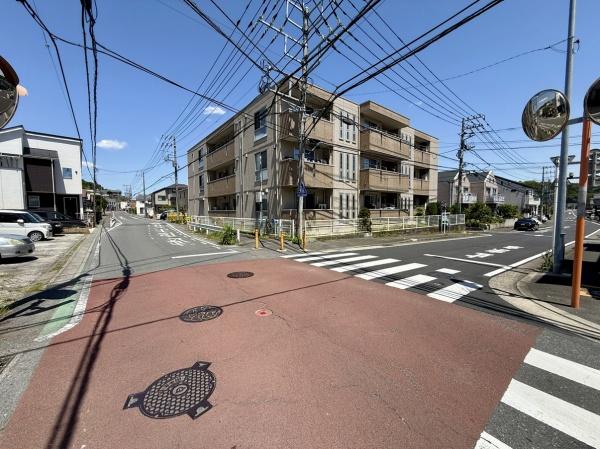 藤沢市白旗３丁目の中古一戸建て